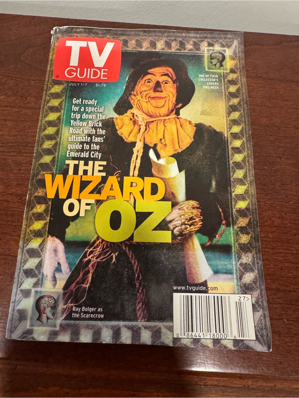 Vintage 2000 Collector's Edition TV Guide Featuring The Wizard of Oz Scarecrow